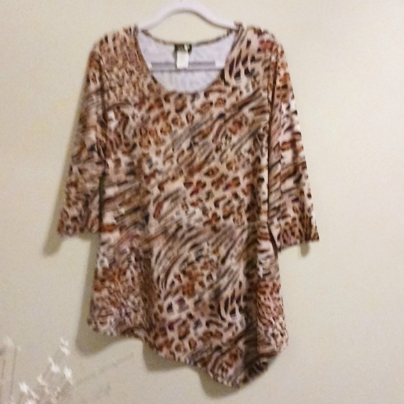 J&JL Top - Picture 1 of 3